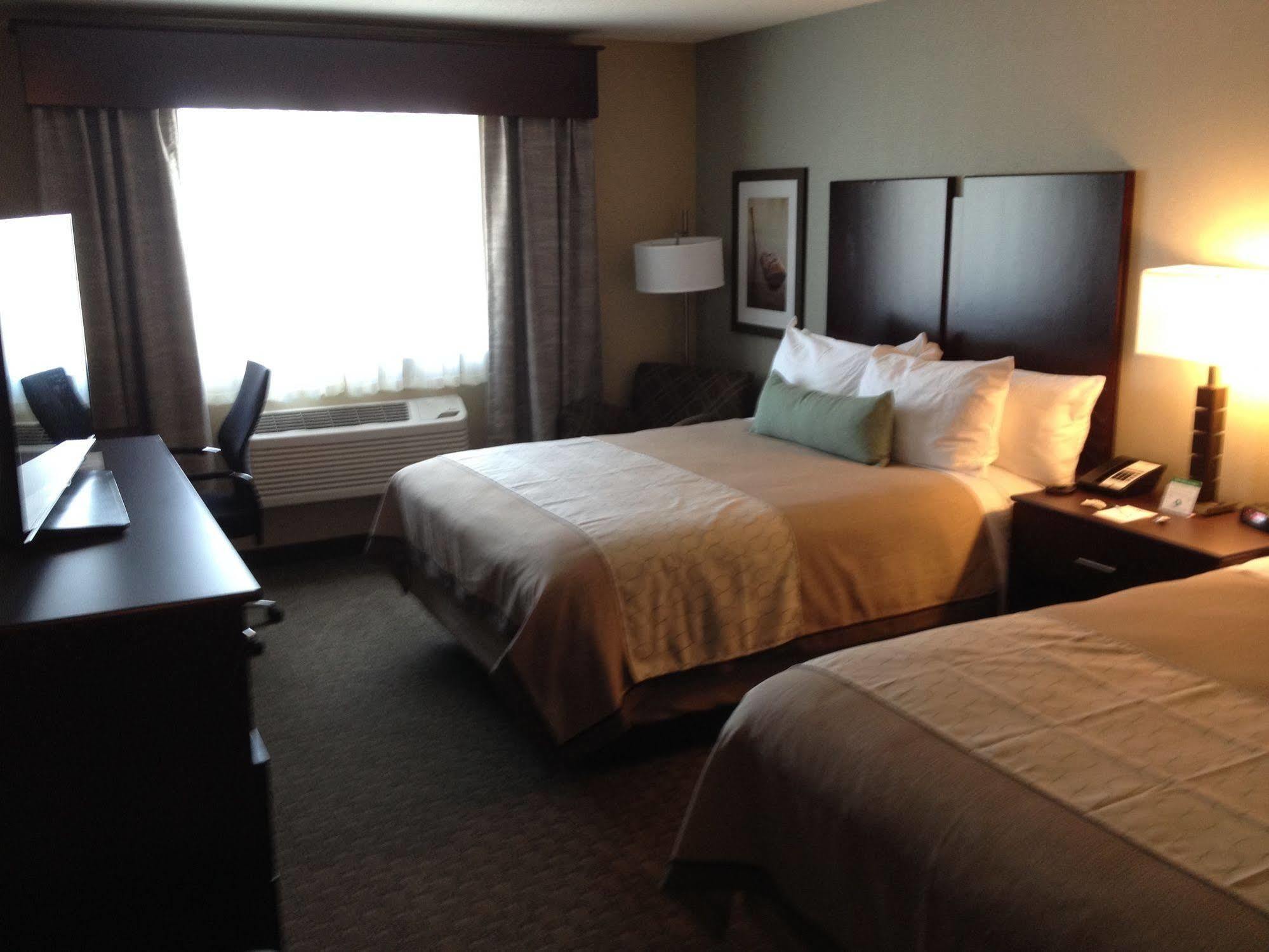 Grandstay Hotel & Suites - Glenwood Bagian luar foto