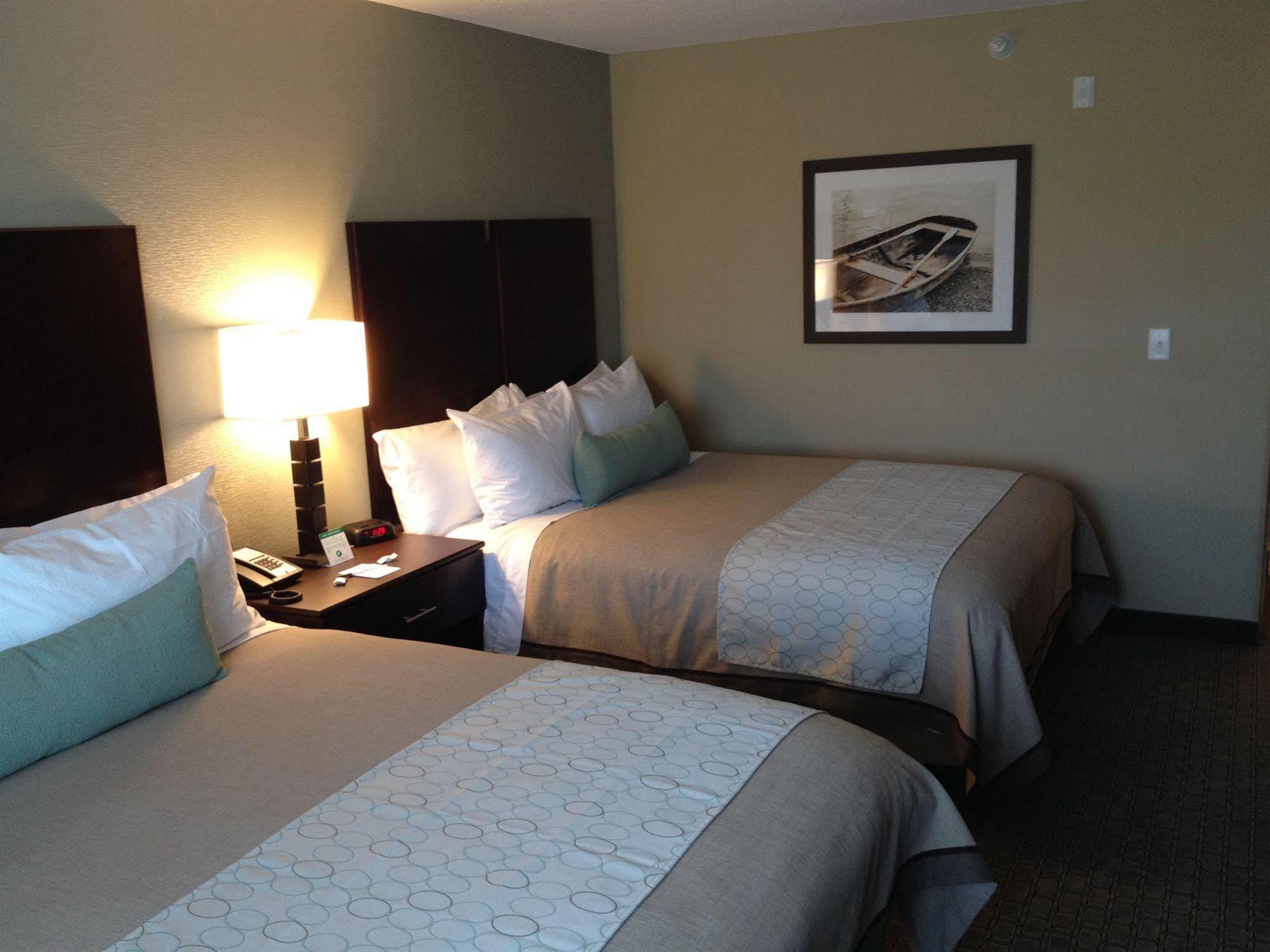 Grandstay Hotel & Suites - Glenwood Bagian luar foto