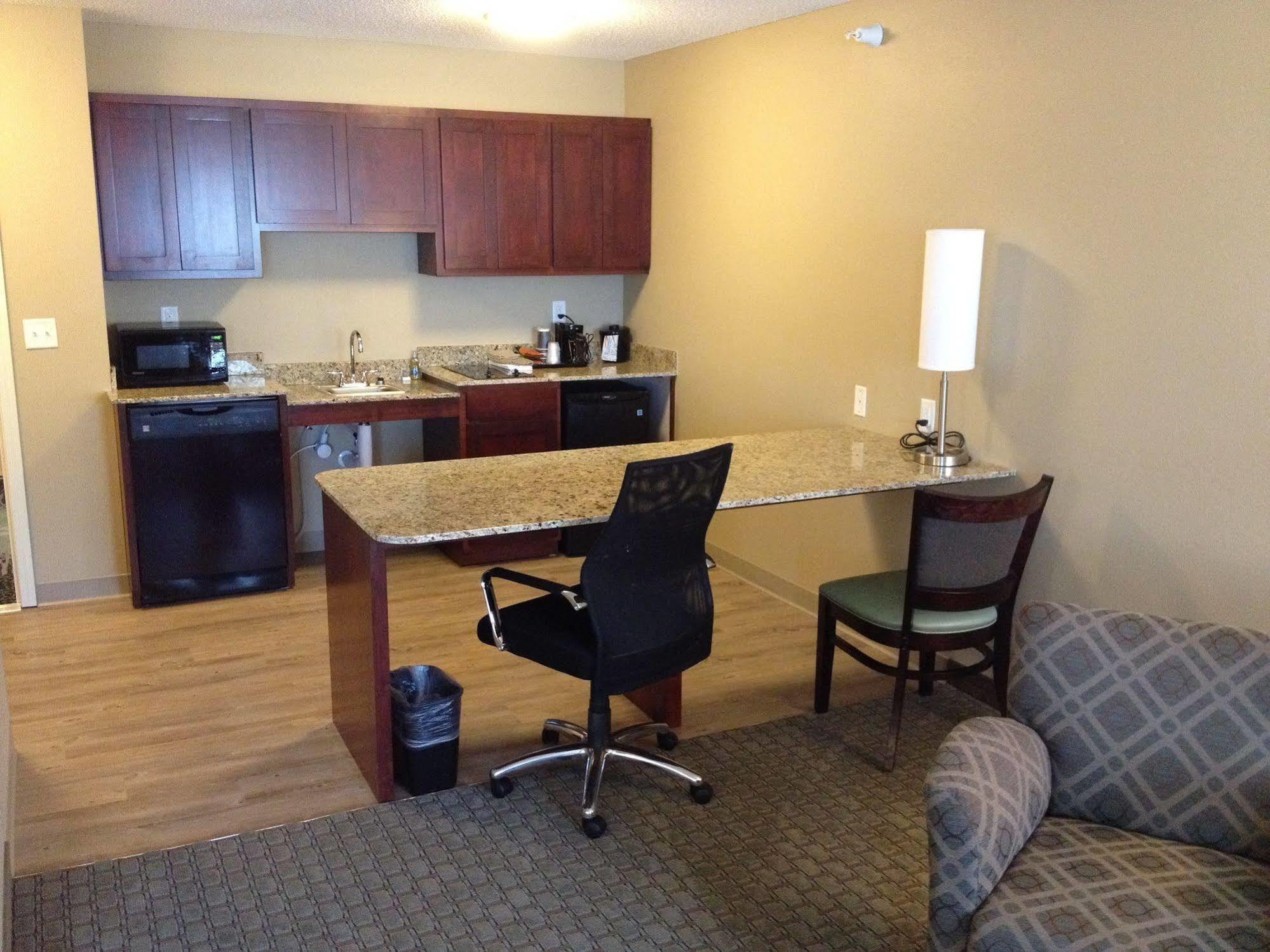 Grandstay Hotel & Suites - Glenwood Bagian luar foto