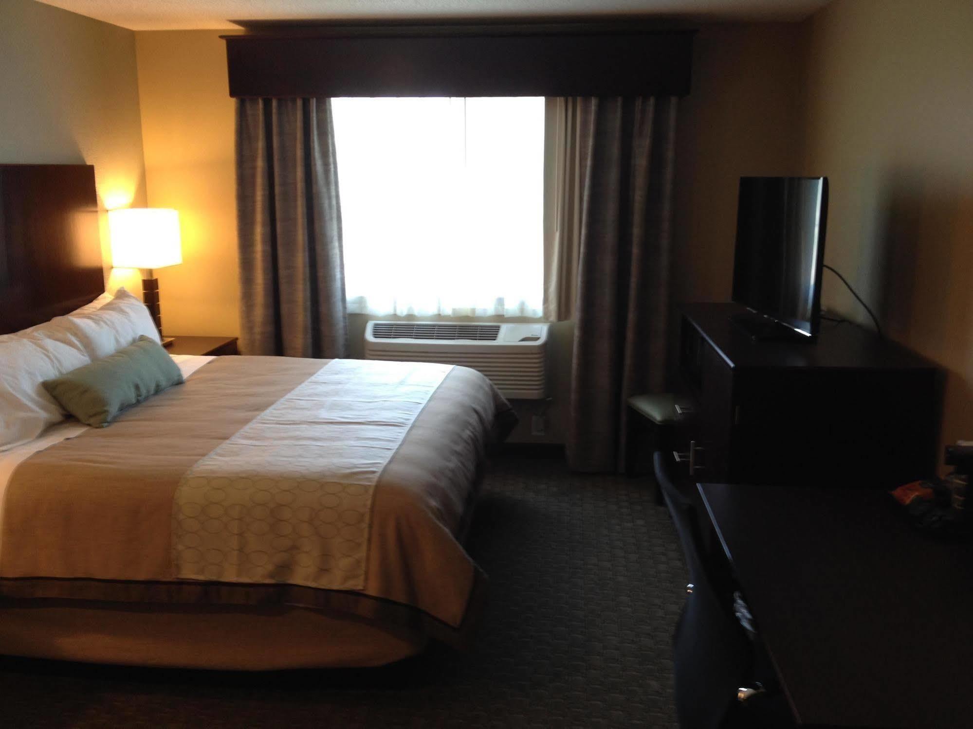 Grandstay Hotel & Suites - Glenwood Bagian luar foto